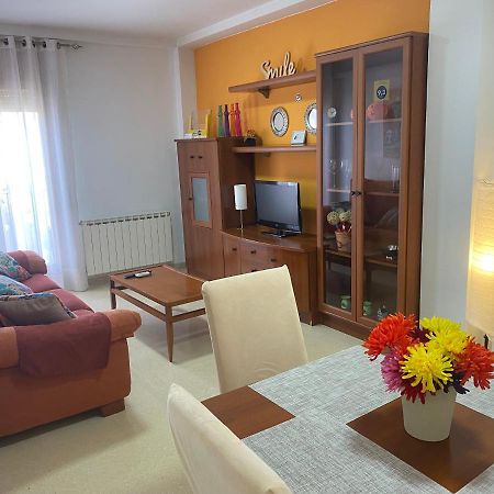 Apartamentos Alcaniz, Blanca Bagian luar foto